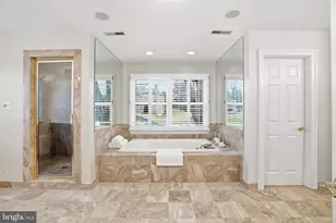 6035 Crimson Ct, McLean, VA 22101 - Photo 41