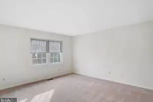 9019 Octavia Ct, Springfield, VA 22153 - Photo 35