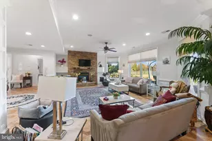 627 Walker Rd, Great Falls, VA 22066 - Photo 87