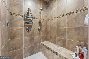 627 Walker Rd, Great Falls, VA 22066 - Photo 107