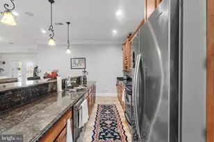 627 Walker Rd, Great Falls, VA 22066 - Photo 93