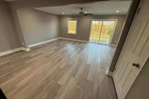 6433 Fenestra Ct, Burke, VA 22015 - Photo 5