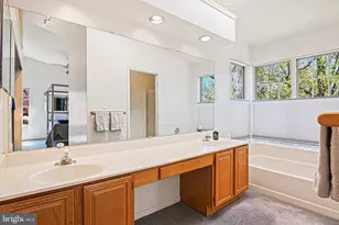 13481 Lake Shore Dr, Herndon, VA 20171 - Photo 23