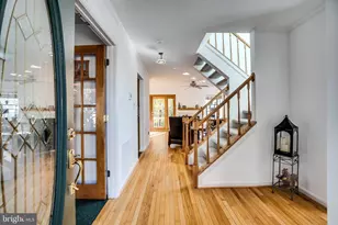 13481 Lake Shore Dr, Herndon, VA 20171 - Photo 5