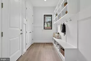 613 Blackstone Terrace NW, Vienna, VA 22180 - Photo 21