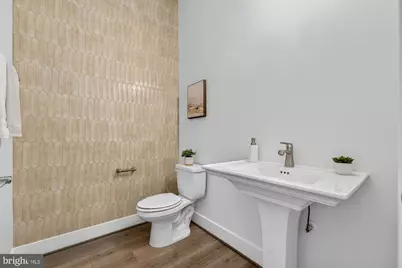 613 Blackstone Terrace NW, Vienna, VA 22180 - Photo 17