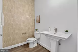 613 Blackstone Terrace NW, Vienna, VA 22180 - Photo 17