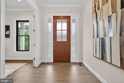 613 Blackstone Terrace NW, Vienna, VA 22180 - Photo 5