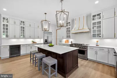 8902 Higdon Drive, Vienna, VA 22182 - Photo 23