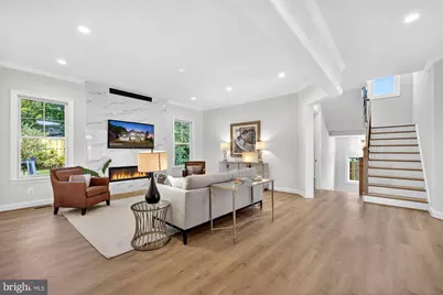 8902 Higdon Drive, Vienna, VA 22182 - Photo 19