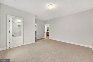 9928 Woodrow St, Vienna, VA 22181 - Photo 59