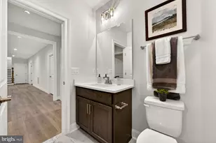 9928 Woodrow St, Vienna, VA 22181 - Photo 91