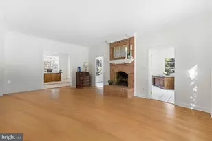 11500 Great Falls Way, Great Falls, VA 22066 - Photo 13