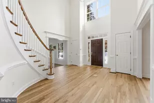 11500 Great Falls Way, Great Falls, VA 22066 - Photo 5