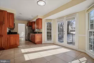 1221 Forestville Dr, Great Falls, VA 22066 - Photo 5