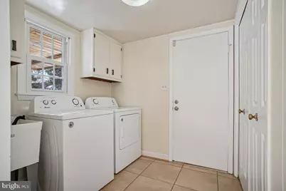 1221 Forestville Drive, Great Falls, VA 22066 - Photo 29