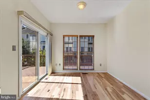 4040 Fairfax Center Hunt Trail, Fairfax, VA 22030 - Photo 17