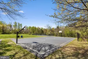 4040 Fairfax Center Hunt Trail, Fairfax, VA 22030 - Photo 39