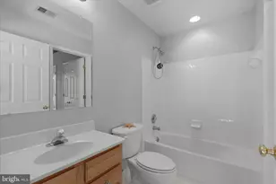 4040 Fairfax Center Hunt Trail, Fairfax, VA 22030 - Photo 33