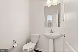 13650 Air and Space Museum Pkwy, Herndon, VA 20171 - Photo 23