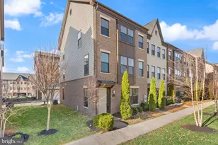 13650 Air and Space Museum Pkwy, Herndon, VA 20171 - Photo 3