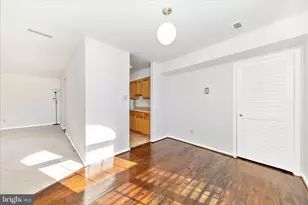 3316 Woodburn Village Dr, Annandale, VA 22003 - Photo 11