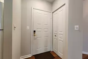 2204 Westcourt Ln, Herndon, VA 20170 - Photo 3