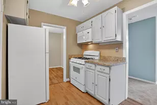 7600 Lisle Ave, Falls Church, VA 22043 - Photo 5