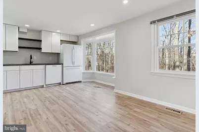 6542 Birchleigh Way, Alexandria, VA 22315 - Photo 5