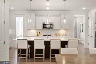 4901 Longmire Wy, Chantilly, VA 20151 - Photo 19