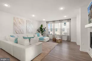 4901 Longmire Wy, Chantilly, VA 20151 - Photo 15