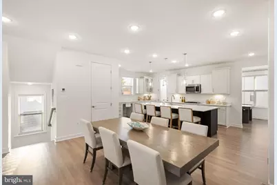 4901 Longmire Way, Chantilly, VA 20151 - Photo 17