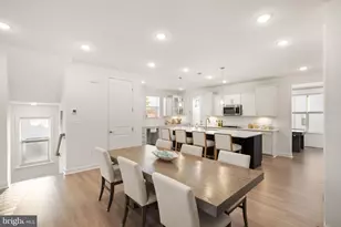 4901 Longmire Wy, Chantilly, VA 20151 - Photo 17