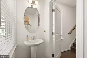 4901 Longmire Wy, Chantilly, VA 20151 - Photo 23