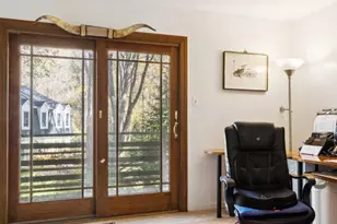 3406 Lyrac St, Oakton, VA 22124 - Photo 5