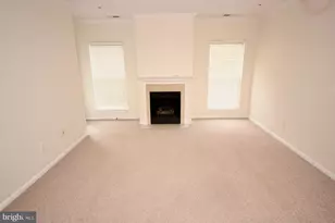 7000 Falls Reach Dr, Falls Church, VA 22043 - Photo 15