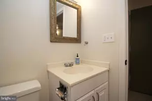 7640 Provincial Dr, McLean, VA 22102 - Photo 7