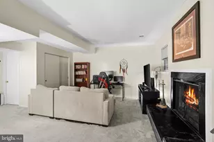 2418 Ridgehampton Ct, Reston, VA 20191 - Photo 19