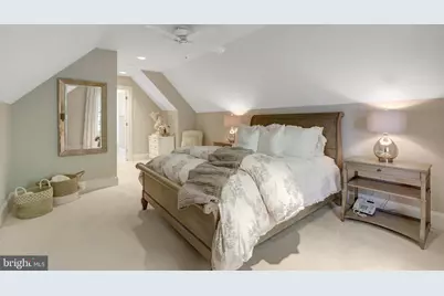 870 Alvermar Ridge Drive, McLean, VA 22102 - Photo 17