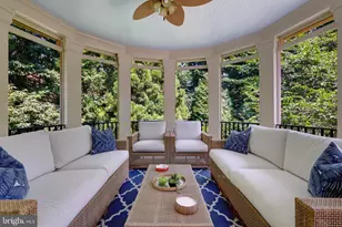 870 Alvermar Ridge Dr, McLean, VA 22102 - Photo 11