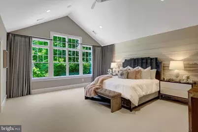 870 Alvermar Ridge Drive, McLean, VA 22102 - Photo 13