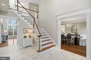 2007 Spring Branch Dr, Vienna, VA 22181 - Photo 5