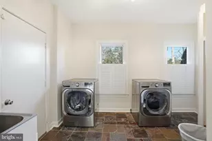 2007 Spring Branch Dr, Vienna, VA 22181 - Photo 57