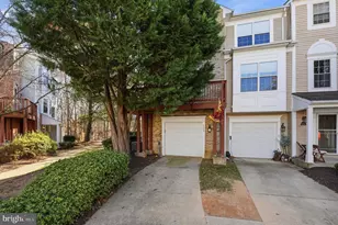 4349 Hackney Coach Ln, Fairfax, VA 22030 - Photo 1