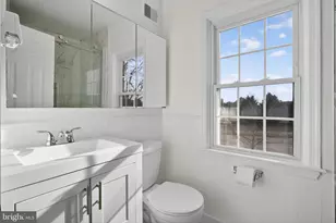 6476 Franconia Ct, Springfield, VA 22150 - Photo 23