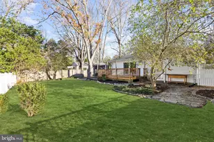 2002 Shenandoah Rd, Alexandria, VA 22308 - Photo 9