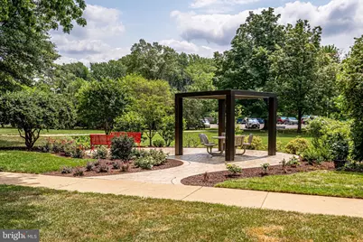 6621 Wakefield Drive #418, Alexandria, VA 22307 - Photo 29