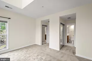 7006 Ellingham Cir, Alexandria, VA 22315 - Photo 9