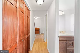 12807 Scranton Ct, Herndon, VA 20170 - Photo 19