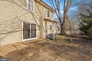 12807 Scranton Ct, Herndon, VA 20170 - Photo 37